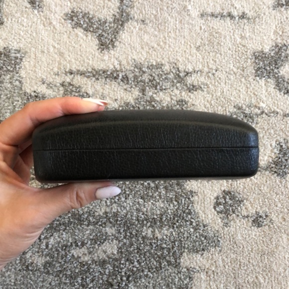 Four Seasons Mirrored Oversize Sunglasses - Picture 10 of 10